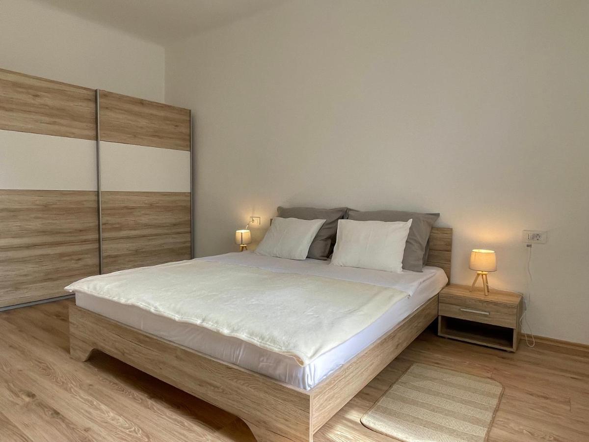Modern Apartment In The Old Part Of Town Рийека Екстериор снимка